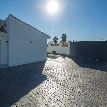 Villa Adelfas 65